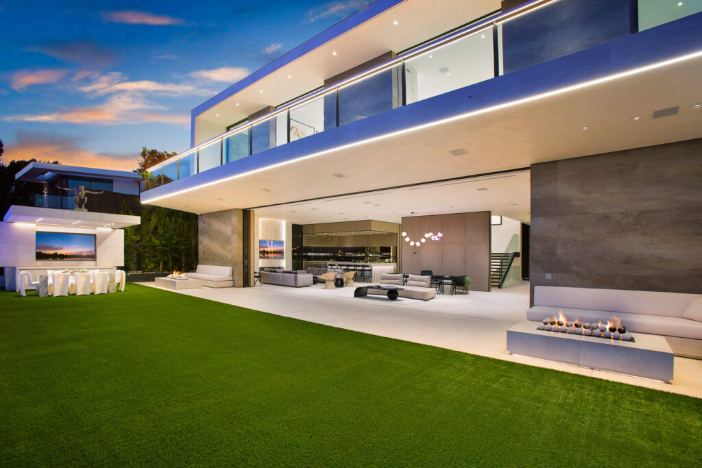 The Ridgedrive Villa