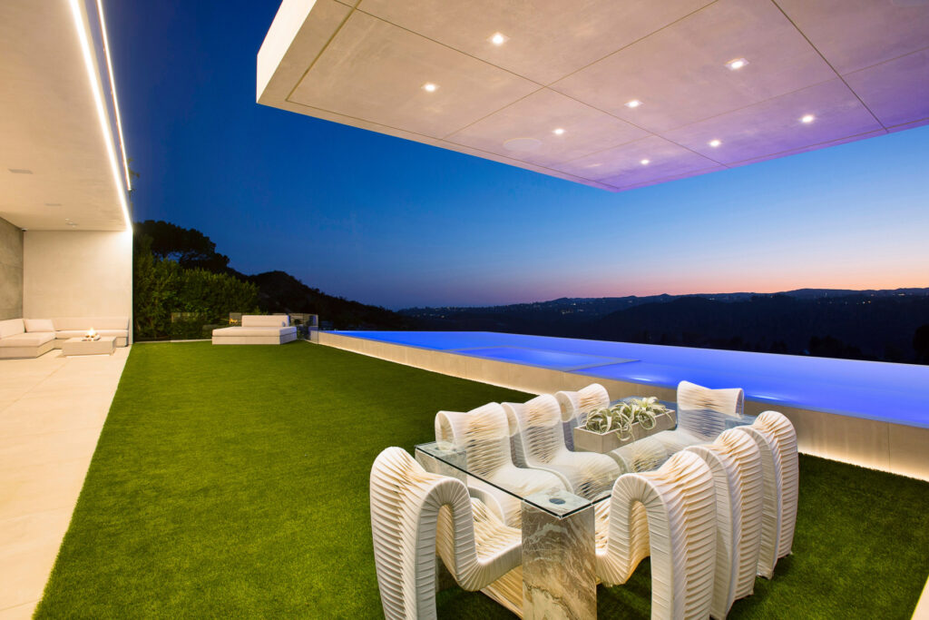 The Ridgedrive Villa