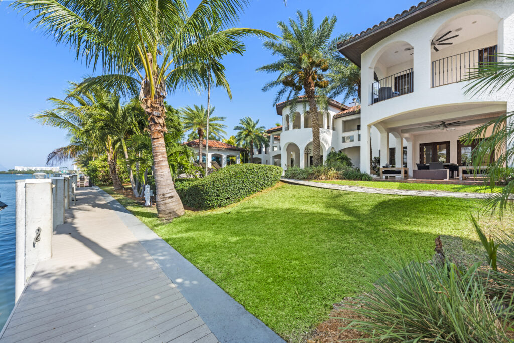 The Calabassa Mansion