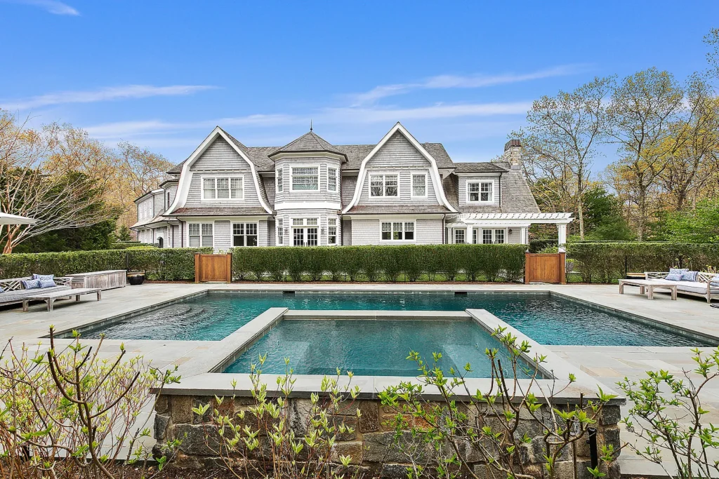 The Wainscott Villa